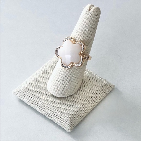 Park Lane Jewelry - 🤩 Sold 🤩 Sandy Ring